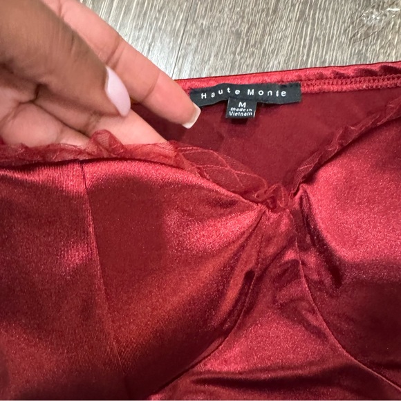 Haute Monde Scarlet Puff Sleeve cropped Blouse - Picture 3 of 6